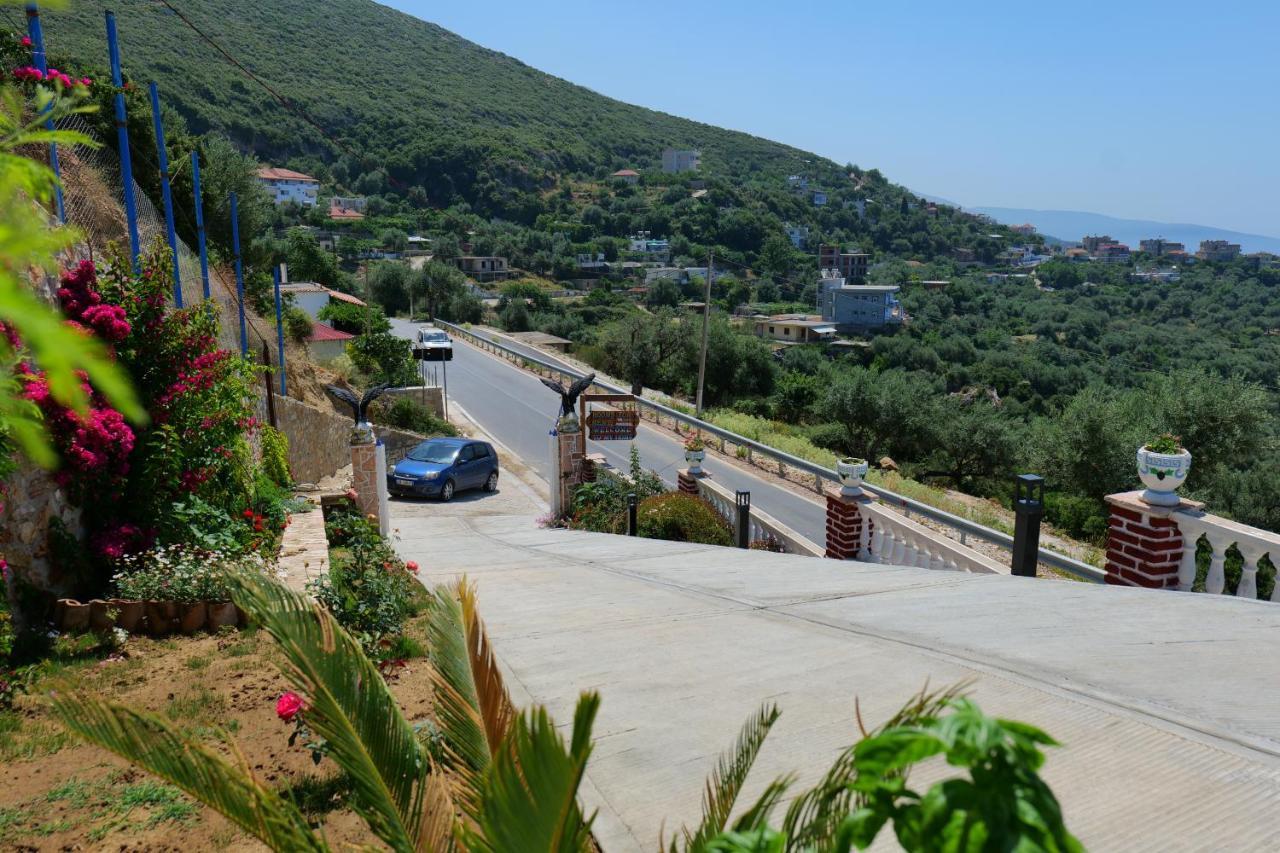 Vila Panorama Piqeras Bed & Breakfast Exterior photo
